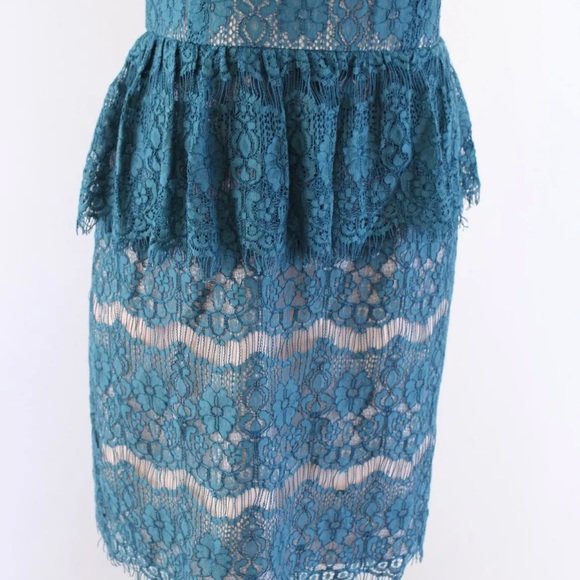 Maeve Elsa Teal Lace Peplum Sheath Dress - Picture 3 of 7